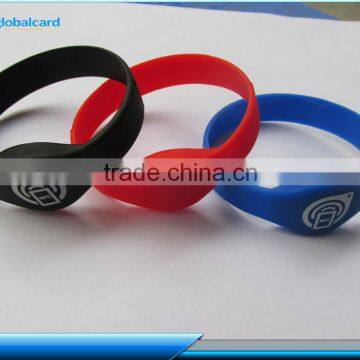 Hot selling silicone rfid wristband for festival activities