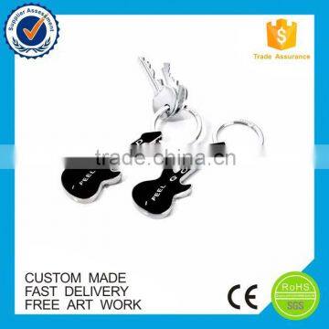 Zinc Alloy Silver Plating Guitar Shape Metal Keychain