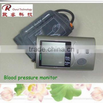 CE approved upper arm blood pressure measurement device