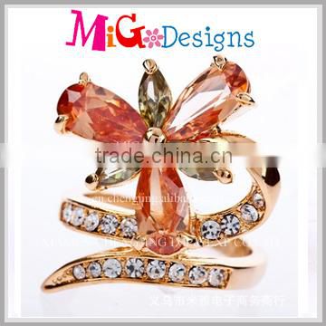 Wholesale Exaggerated Gold Plated Crystals Snake Ring