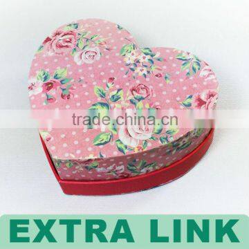 Custom Logo Printed Beautiful Luxury Heart Shaped Transparent Chocolate Box Cardboard Gift Box With Lid photo-4