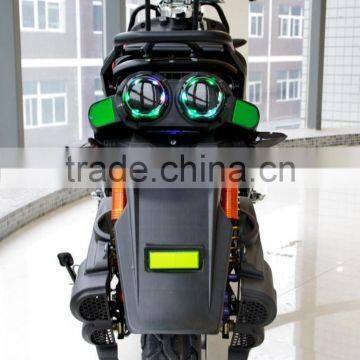 Three Wheels Reverse Scooter photo-4