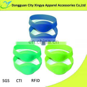 rewearable and recycled rfid silicone wristband with factory price