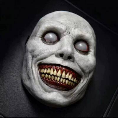 Creepy Smiling Demon Mask Halloween Horror Theme Party Cosplay Props Latex Masks