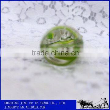 Innovative Keychain Mini Beer Bottle Design Promotional Metal Keychain photo-4