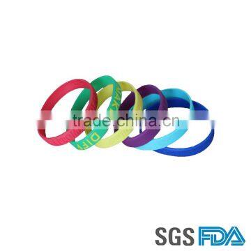 Wholesale China Factory Cheap silicon wristband fashion silicone bracelets