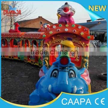 2016 popular 14 seats amusement park games equipment electric track train