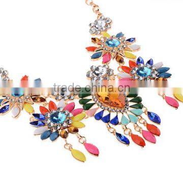 Wholesale China YIWU Zinc Alloy Fashion Metal Link Chains Eyes Shapes Women Luxury Wedding Gold Necklace Jewelry photo-5