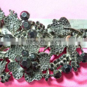 Beautiful Elegant Crystal Bling Rhinestone Flower Brooches Wholesale