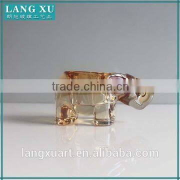 LX-Z106 gold plating shinning amber unique animal tealight holder calf elephant candle holder