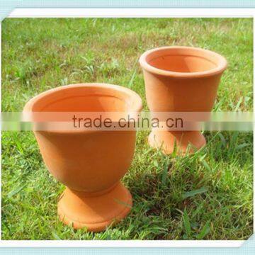 Trophy Shape Terracotta Flower Pot With Trophy Design photo-5