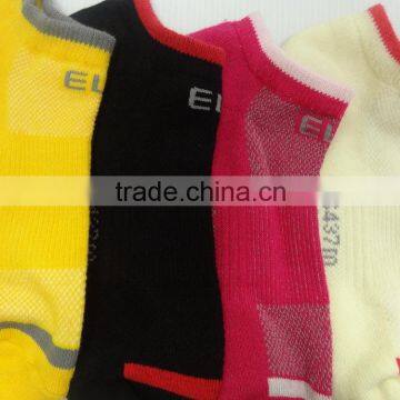 Colorful Cotton Breathable Ankle Socks photo-3