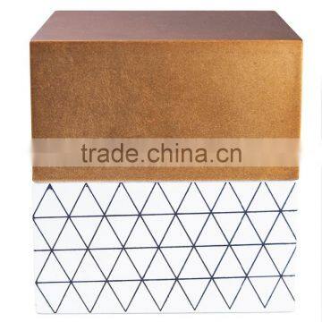 Square Gold Lacquered Storage Box photo-2