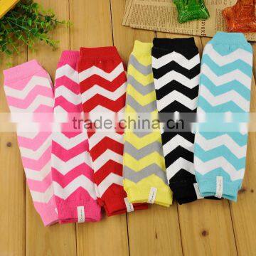 Christmas Red and Green Baby Ruffled Leg Warmers Wholesale photo-4