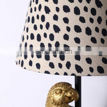 Parrot Shape Gold Bird Animal Statue Decoration Small Resin Vintage American Desk Lamps for Gift photo-2