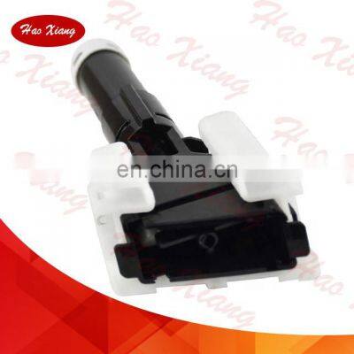 Top Quality Car Headlamp Washer Nozzle BHB6-51-82X photo-3