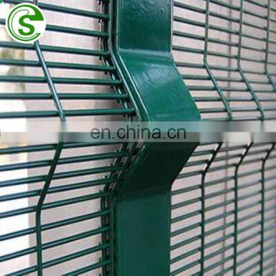 Hot galvanizing curved garden fence galvanized iron triangle garden fence