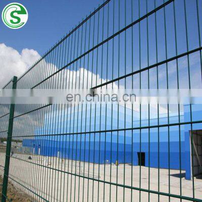 Fashion high quality galvanized square double wire mesh fence