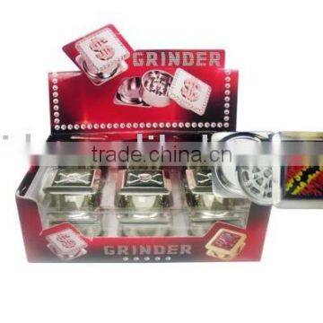 Square shaped tobacco grinder