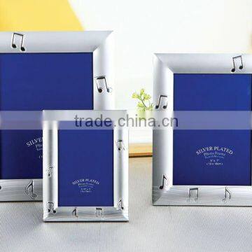 2012 new design beautiful metal photo frame