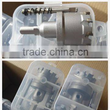 steel opener is a tool which is used to open containers such as substation,iron plate