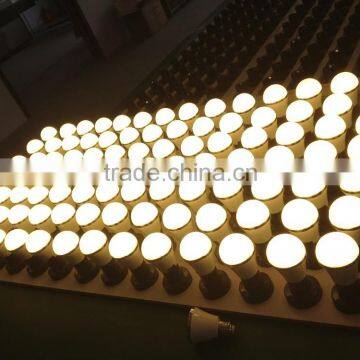 5W E27 warm white led light bulbs wholesale