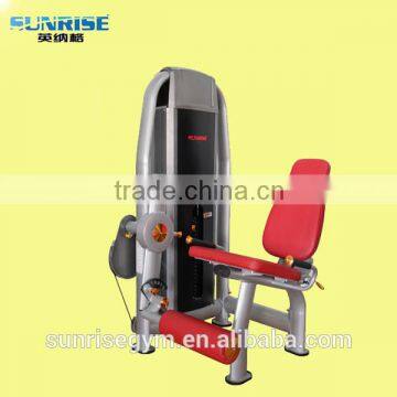 leg extension machine