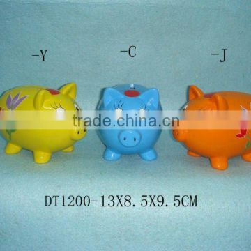 pig shape money box