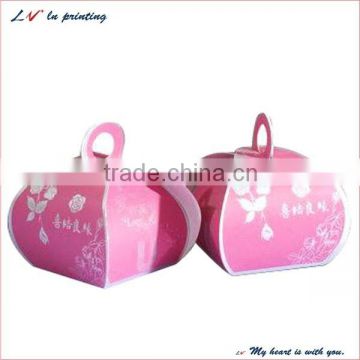 custom lovely aseptic cookie packaging box with handle for wedding wholesale