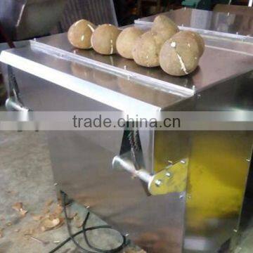 coconut shelling husking machine coconut grinding machine