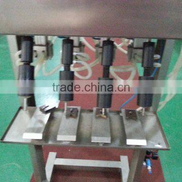2016 4 Head Perfume Bottle Filling Machine Price photo-3