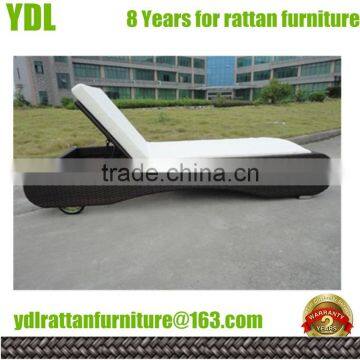 Youdeli Hot Sale Rattan 2 Year Warranty Pool Chaise Lounge