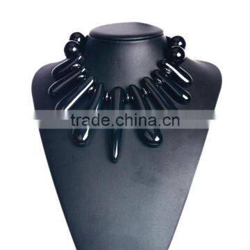 Europe and the United States Big Amber Resin Stone Pendant Woven Necklace photo-2