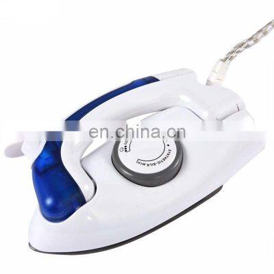 OEM Packages 700W 25ML Mini Foldable Flat Irons Portable Steam Iron With Non-stick Bottom Plate