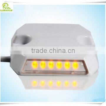 Factory Direct High Strength Plastic Waterproof Wired LED Road Sign Road Stud photo-5