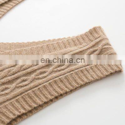 Women's Custom Crop Tank Top V-Neck Woolen Knitted Cashmere Vest With Embroidered Logo Casual Short Length Vests for Suits photo-6