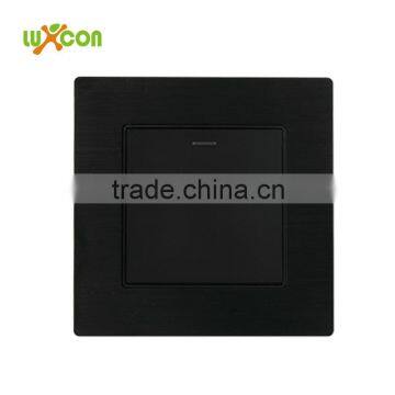 UK ZigBee Intelligent Single Live Line Switch