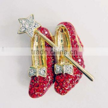 Gold Star Red Crystal Dorothy Shoes Brooch