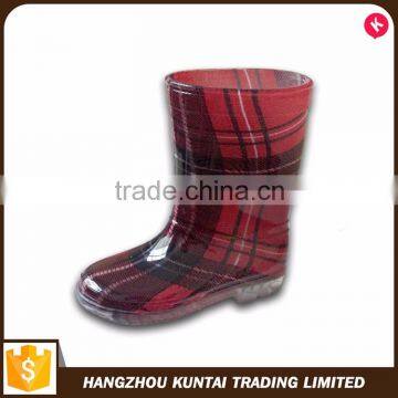 Cheap hot sale top quality rain boot