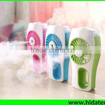 Fashion 40ml 18650 battery operated mini handheld outdoor water mist handy fan                        
                                                                Most Popular
                                                    Supplier's Choice