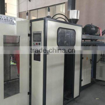 Automatic 2L Double Station Extrusion Blow Molding Machine photo-3