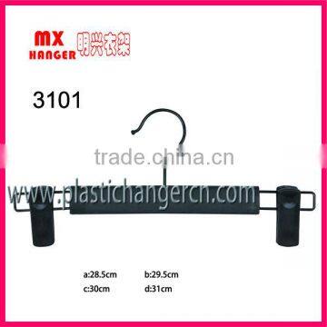 hanger to trousers,plastic trousers hanger,trousers plastic hangers