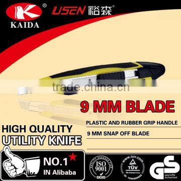 Plastic with rubber grip handle 9mm rubber grip cutter knife wallpaper knife