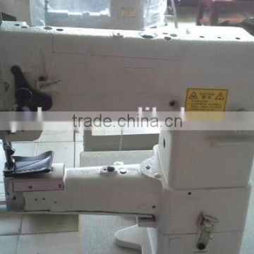 Double needle unison feed cylinder sewing machine(double hook)