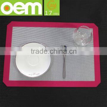 Factory Direct Sales Heat-resistant Fiberglass Silicone Baking Mat ,food Grade Silicone Table Mat With Custom Printing Quality Choice