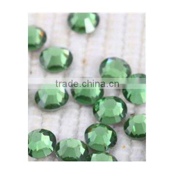 7A Schwan Non hot-fix crystal rhinestone color peridot