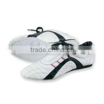 Design Fashion PVC Sole Genuine Leather Taekwondo Shoes