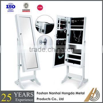 Decorative Glass Dressing Mirror