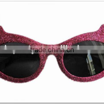 Glitter party sunglasses with finger shape