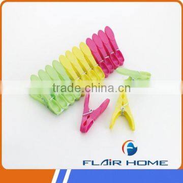 Patent low price colorful European standard peg manufacturer plastic clothes peg